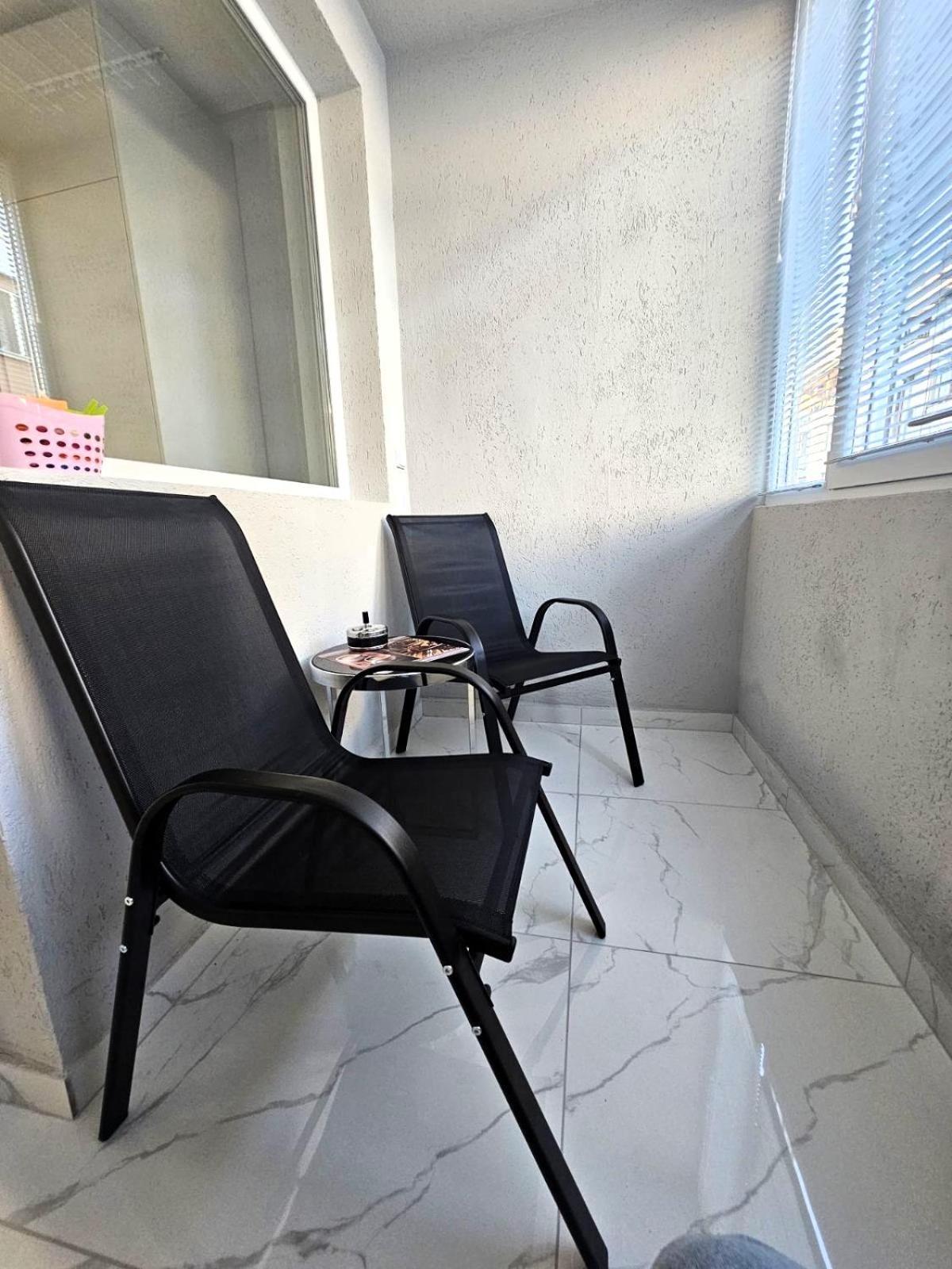 Apartment Bohemi With Free Parking ブルガス エクステリア 写真